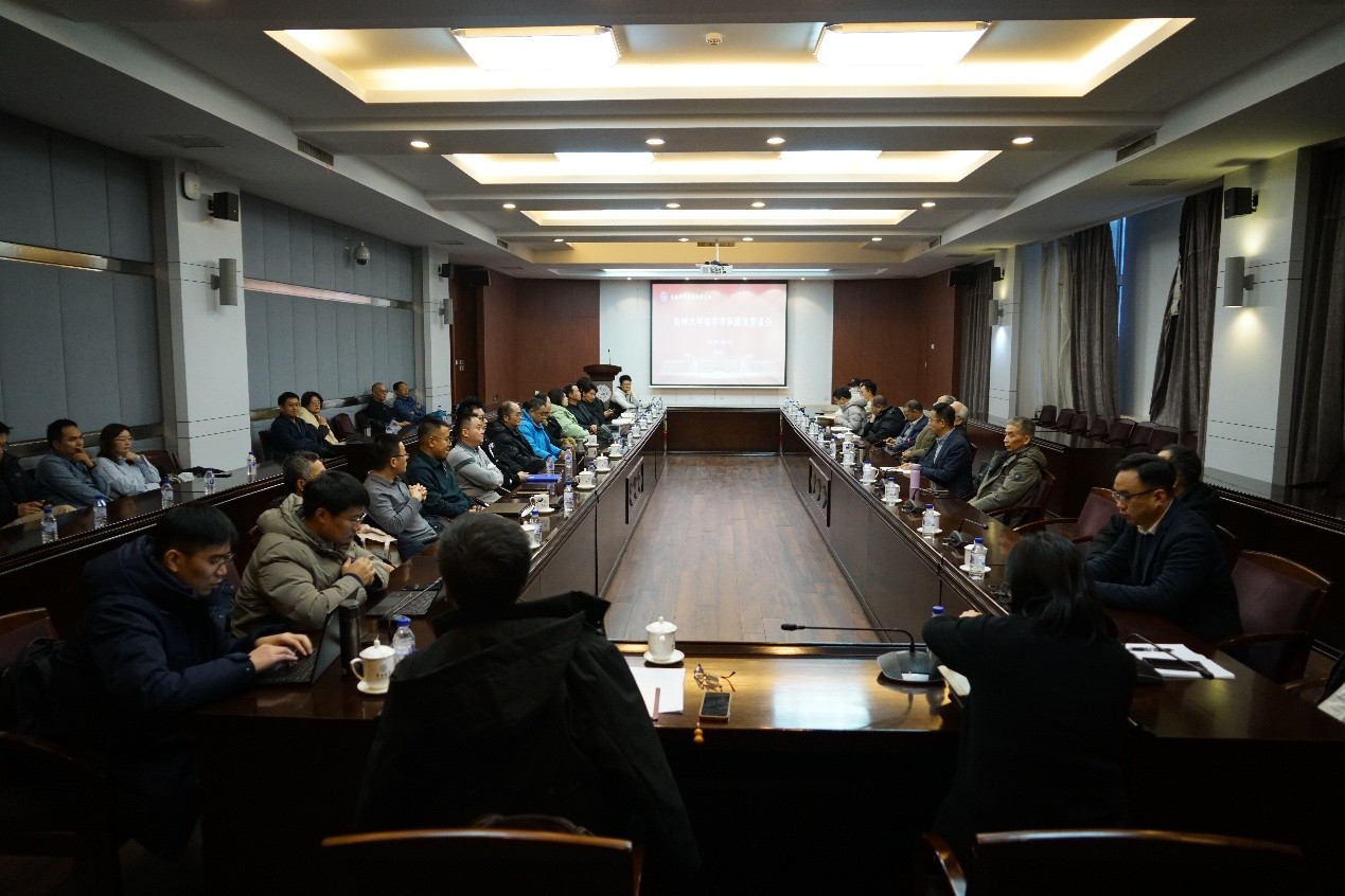 91国产
哲学系召开哲学学科建设座谈会